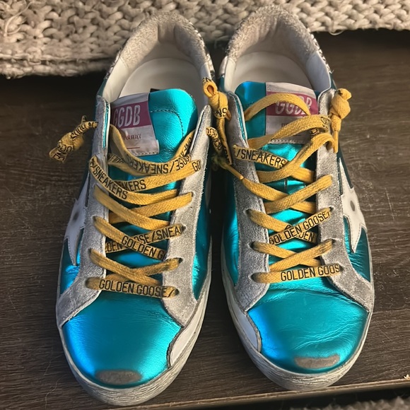 Golden Goose Sneakers - Picture 2 of 6